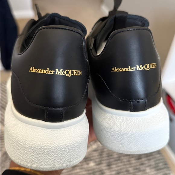 Alexander McQueen sneakers - Picture 6 of 7